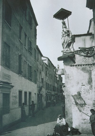 Veduta di Salizzada San Giustina da Italian Photographer